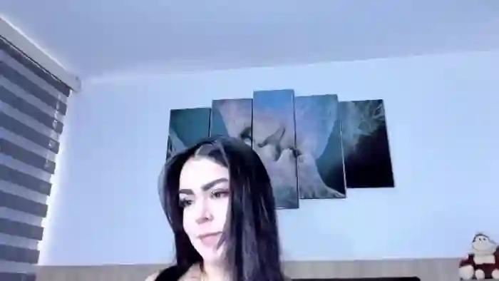 nahomy-cano