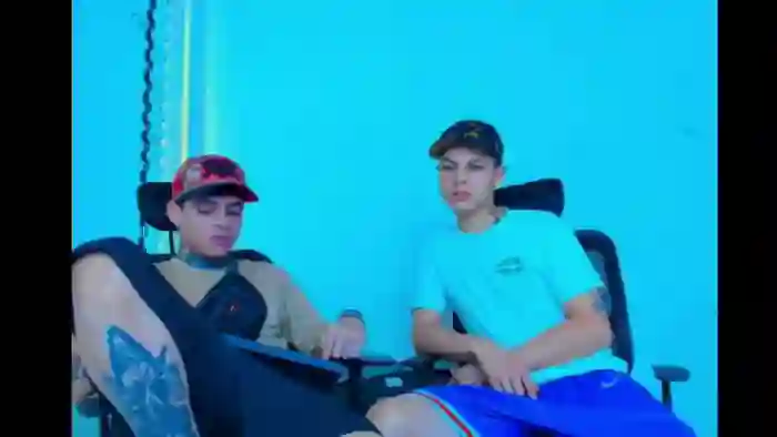 maxx-williamm-and-john-sally