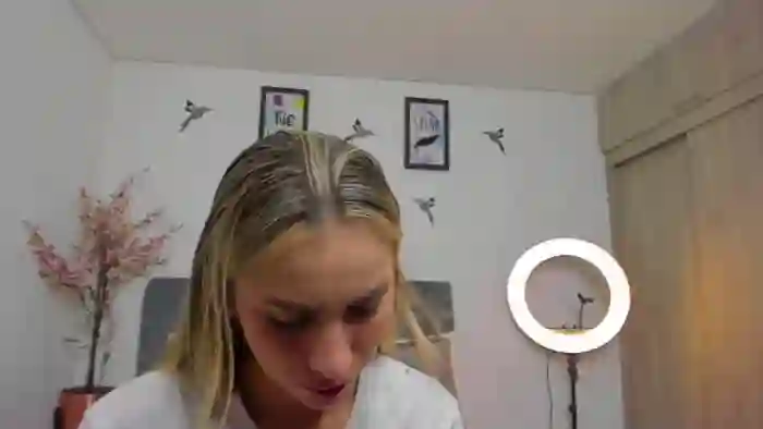 sarah-roux