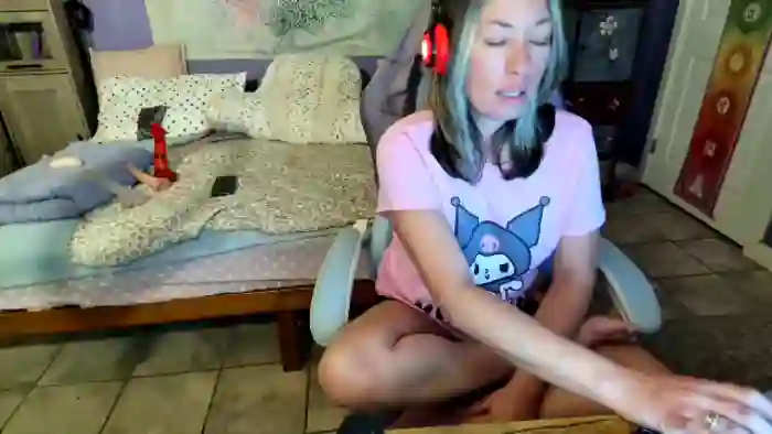 nina-luv