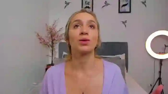 sarah-roux