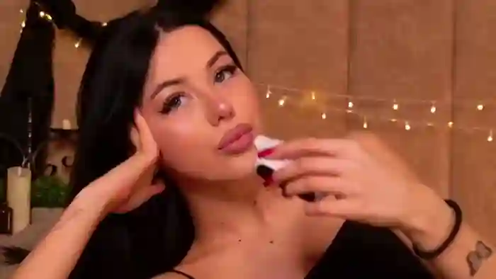 leya-foxhall