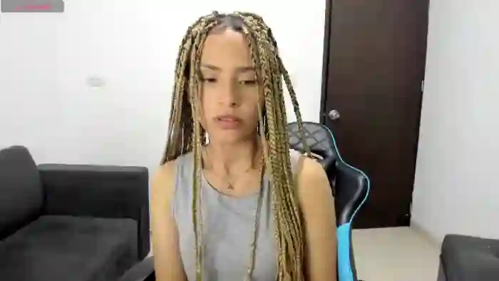 mariana-smiith