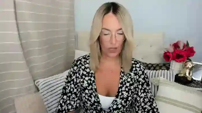 mollyx-davis