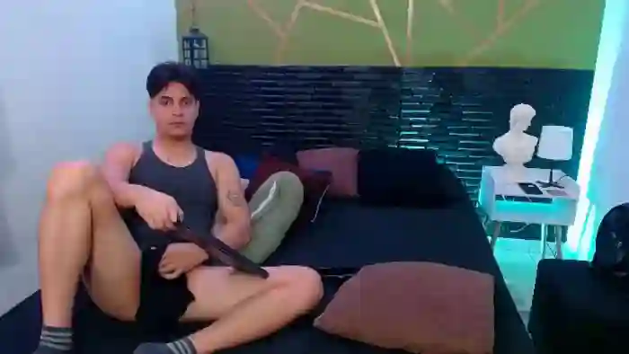 jordan-velez-and-rooney-saenz