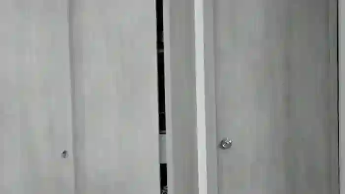 mat-strong