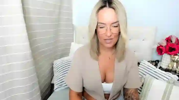 mollyx-davis