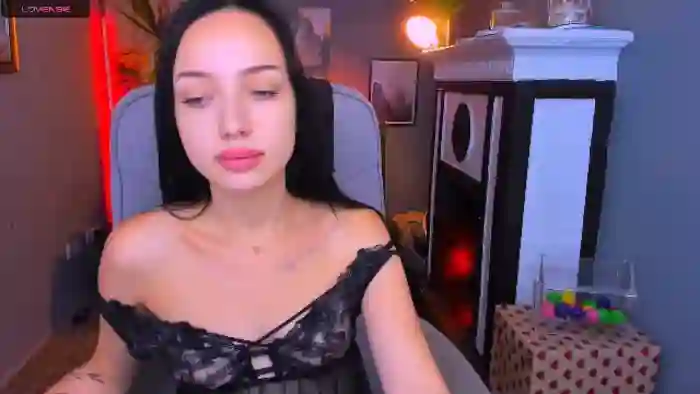 nicki-j