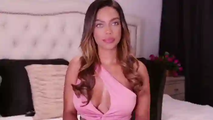 shaina-jones
