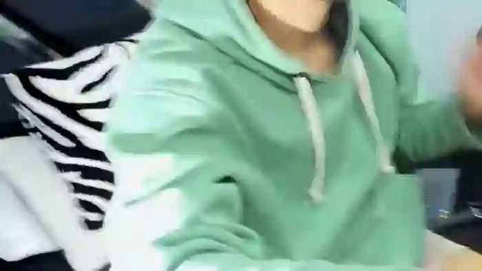 yoggi-aron