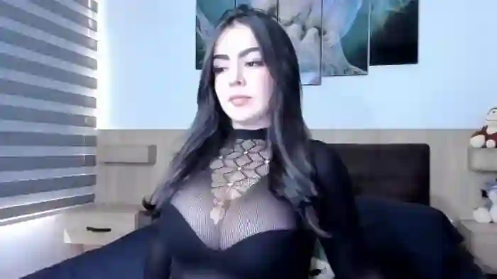 nahomy-cano