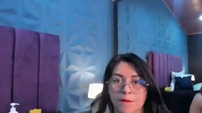 nicole-jonss