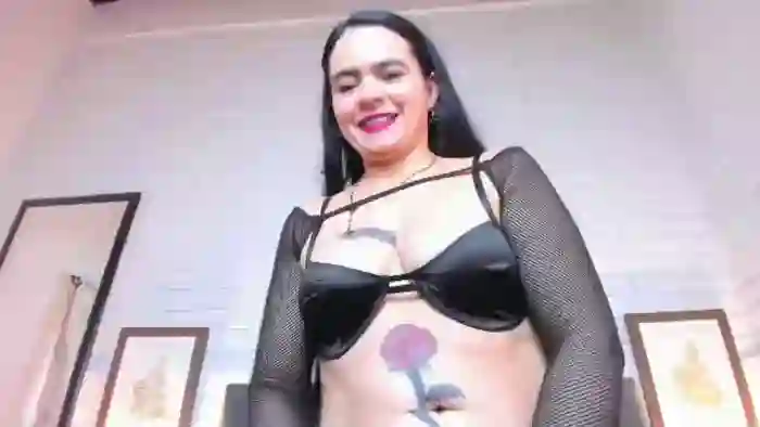 samantha-fiire