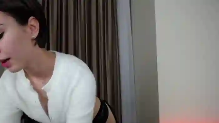 jasminee-tina