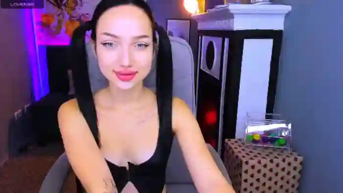 nicki-j