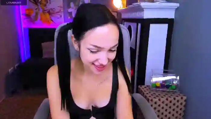 nicki-j