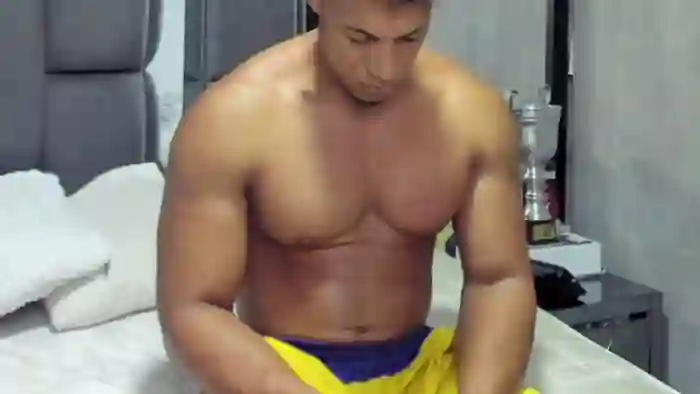 mat-strong