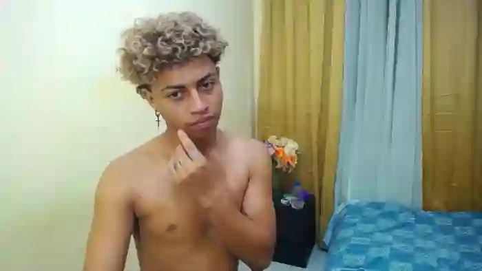 feelipe-and-adara