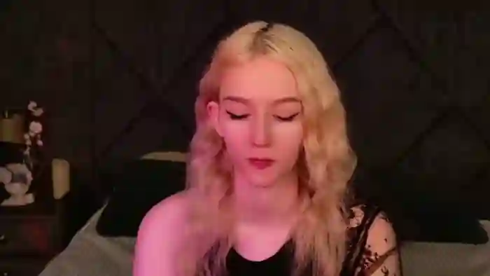 naomi-loys