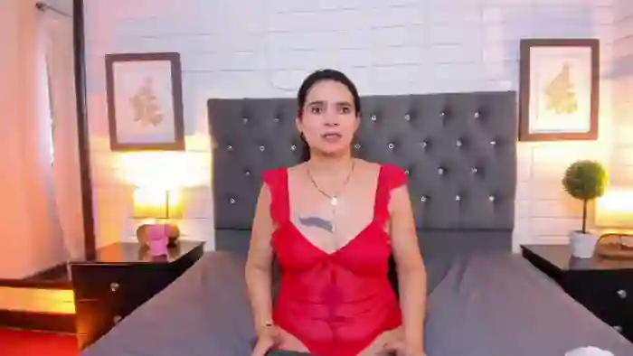 samantha-fiire