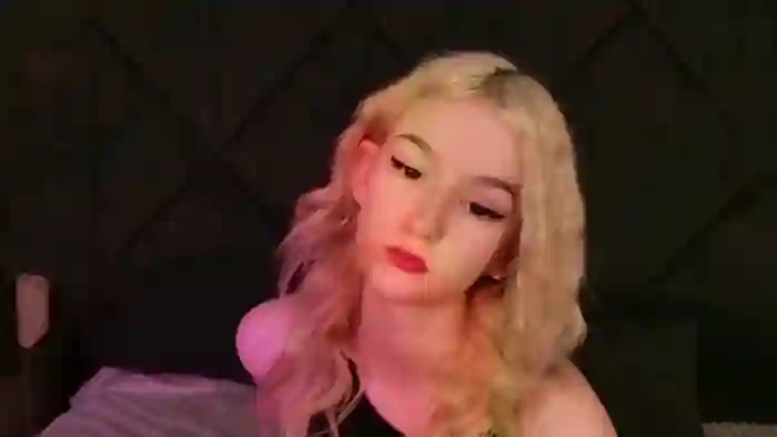 naomi-loys