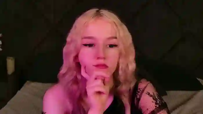naomi-loys