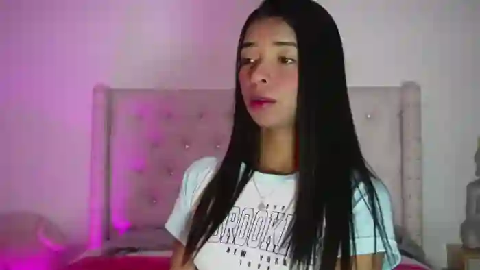 natasha-smiith