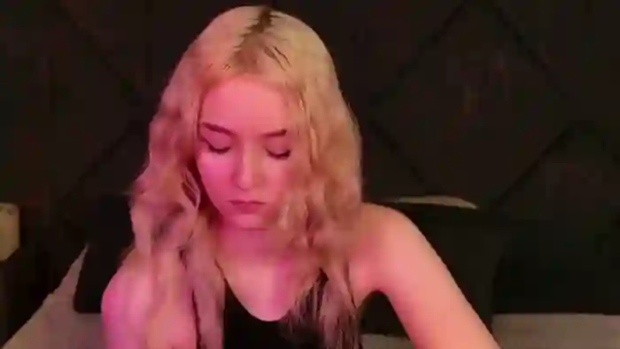 naomi-loys