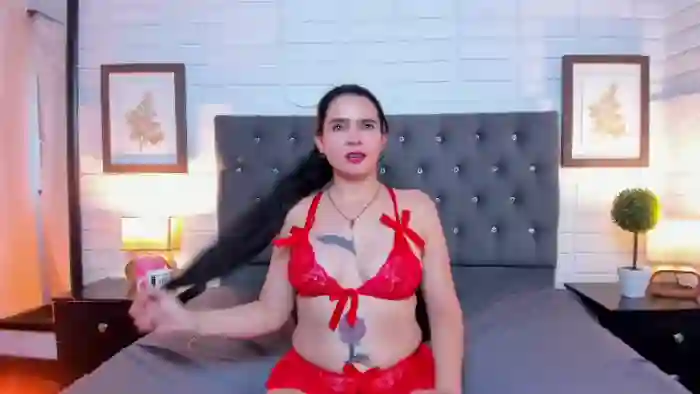 samantha-fiire