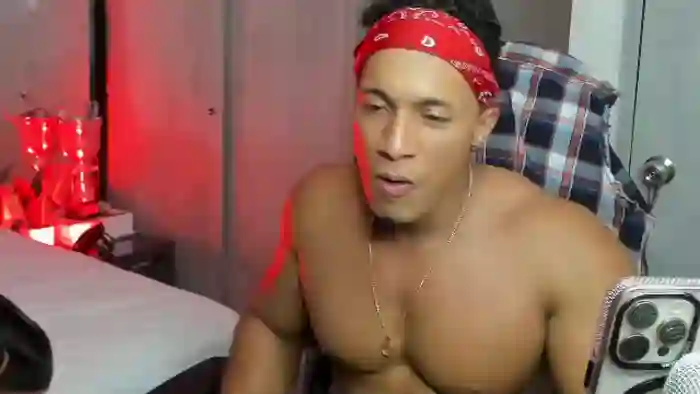 mat-strong