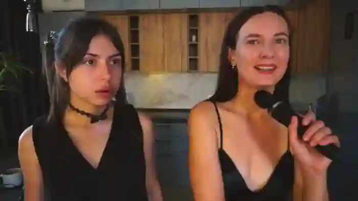 molly-and-camilla