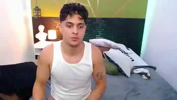 jordan-velez-and-rooney-saenz