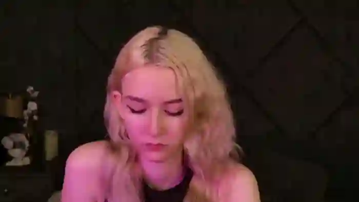 naomi-loys