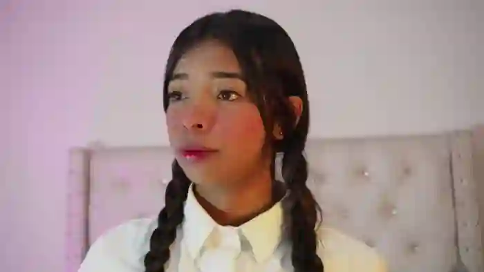 natasha-smiith