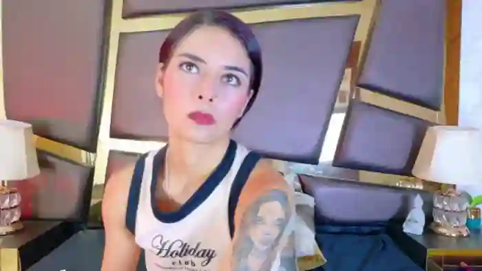 nicole-esposito