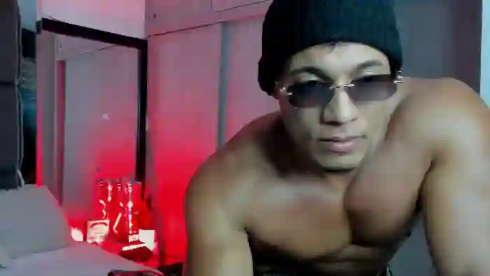 mat-strong