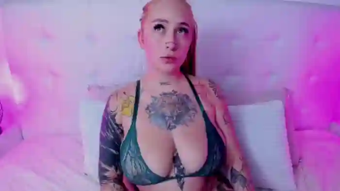 samanthaa-p