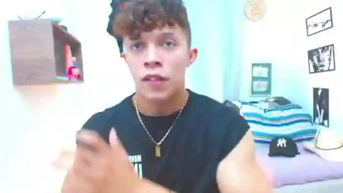 lucas-luxx