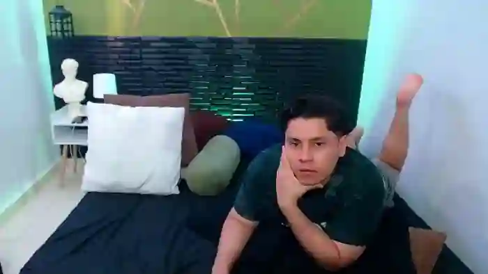 jordan-velez-and-rooney-saenz