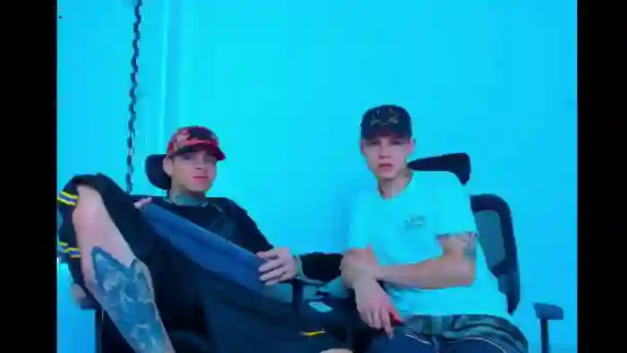 maxx-williamm-and-john-sally