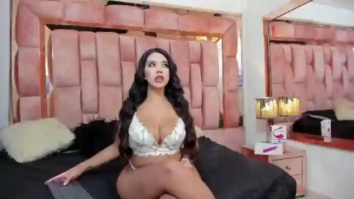 melanie-paz
