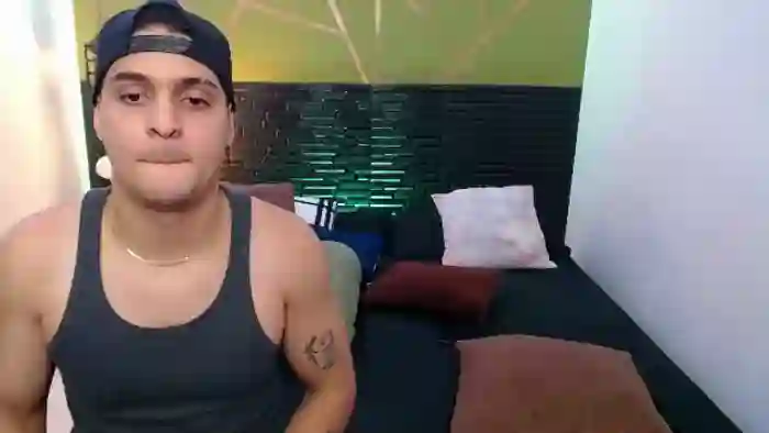 jordan-velez-and-rooney-saenz