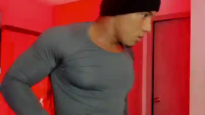 mat-strong
