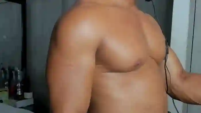 mat-strong