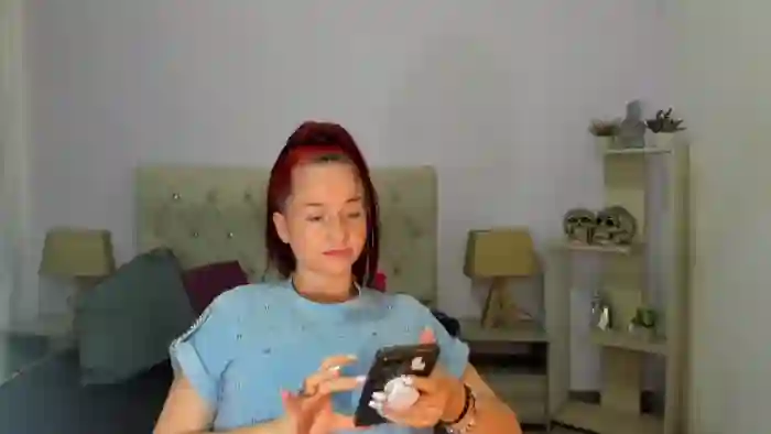 lucy-smithh