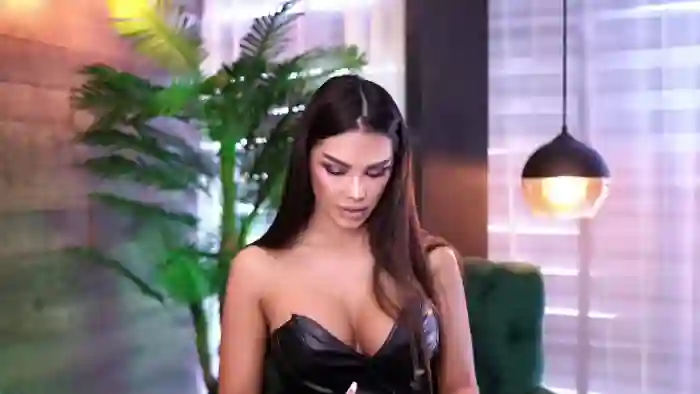 nicole-diva