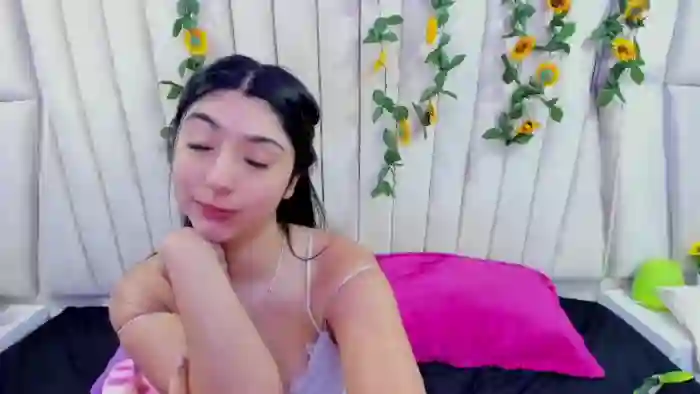 lucy-stonn