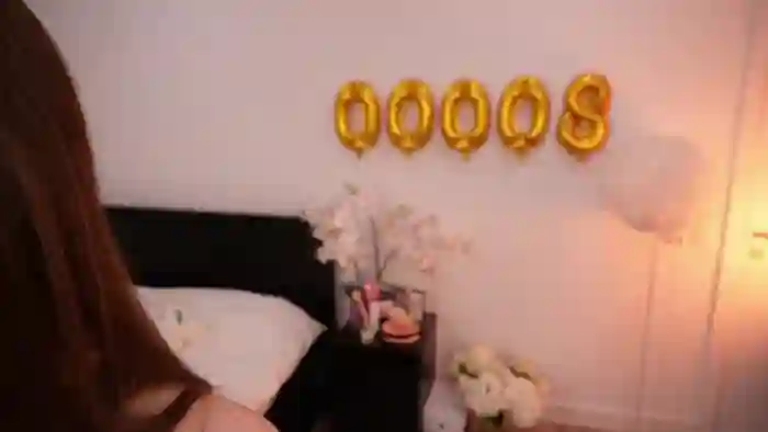 lilly-colins