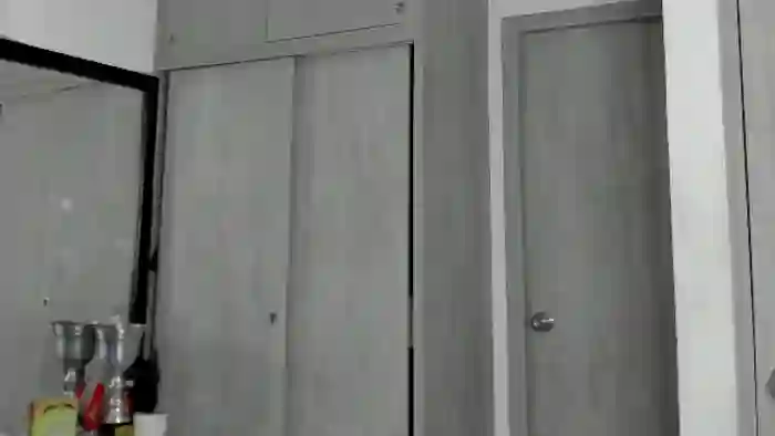 mat-strong