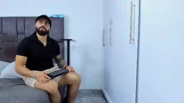zack-froone